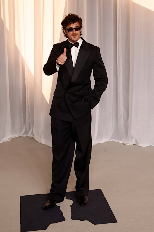 Jacob Elordi channelled James Bond in his Bottega Veneta suit… A clue, perhaps?