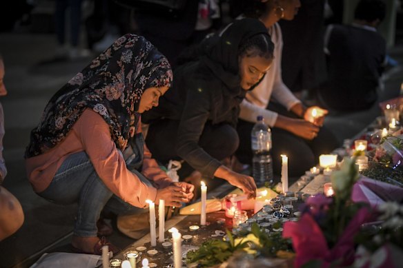 Thousands of Melburnians attended a public vigil at the State Library to remember the victims of the Christchurch terror attacks.