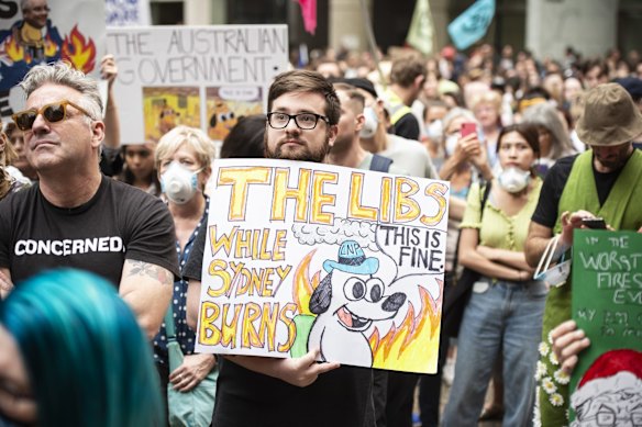 Around 20,000 people gathered at a Extinction Rebellion climate demonstration at Town Hall on Wednesday.