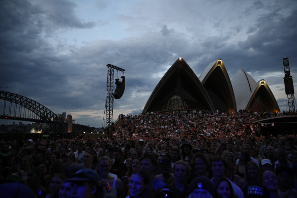 Impending storms at the Sydney Opera House, which saw NSW Police call off the Jack Johnson concert mid-way Monday night.
