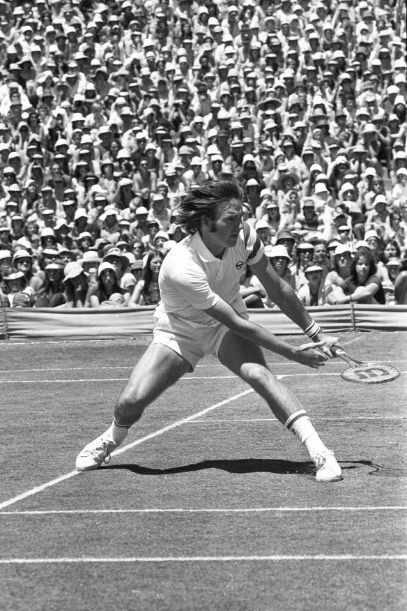 Jimmy Connors in action during the final.