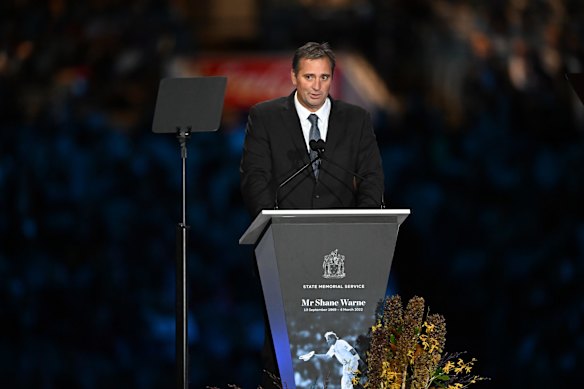 Jason Warne, Shane’s brother, has recounted the time when his brother was 13 and knocked himself out jumping into Half Moon Bay. A friend named David Beck saved Shane’s life after seeing him face down in the water. “We will miss the many ways that Shane has touched our lives but we wouldn’t actually be here, though, if it wasn’t for a man called David Beck,” Jason Warne said.
“You gave us an extra 39 years with Shane and gave the world so much entertainment.”