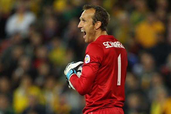Mark Schwarzer in action against Japan in 2012.