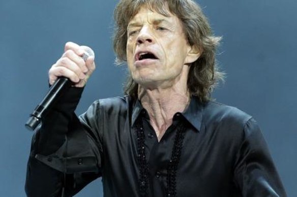Mick Jagger apologised for fans for the cancellation. 