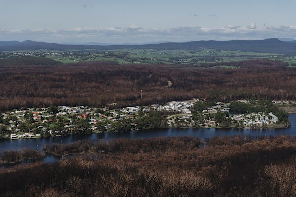 A tour of the NSW South Coast with the Australian Defence Force on board one of their MRH-90 Taipan Helicopters.