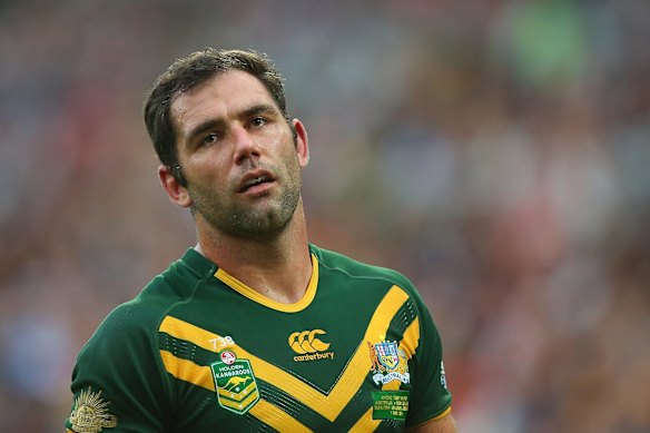 Cameron Smith of Australia pauses for breath a Suncorp Stadium. 