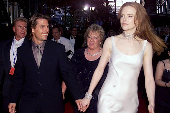 Tom Cruise and Nicole Kidman arrive at the official opening ceremony of Rupert Murdoch's Fox Studios in Sydney, November 7, 1999. 