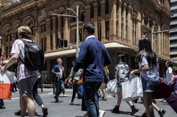 Nationally, part-time employment dropped by 29,800 and there was a sharp fall in total hours worked, which slipped to their lowest level on record.