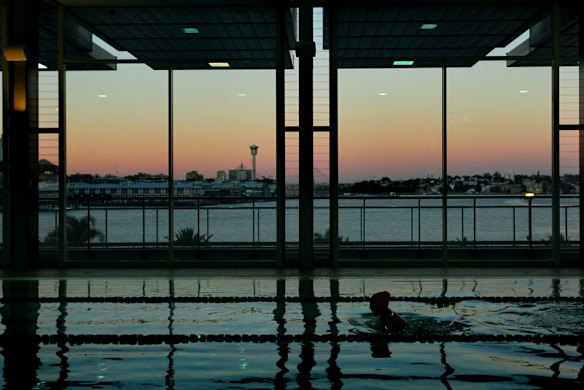 North Sydney Pool