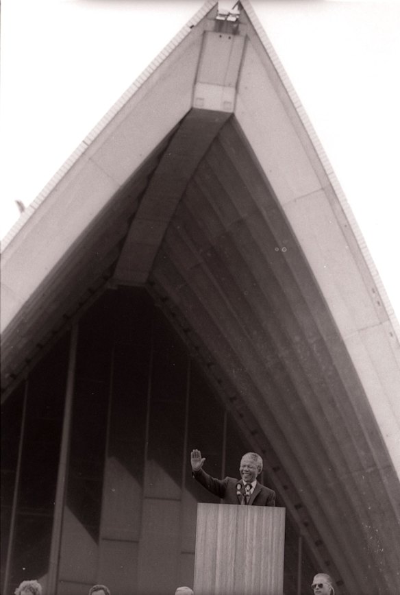 Nelson Mandela speaking in Sydney, at Opera House, 24th October 1990.
