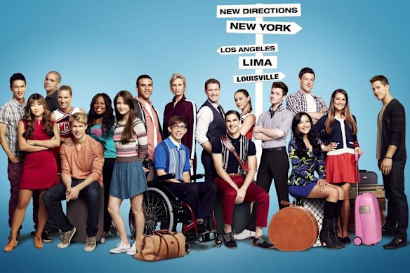 The cast of Glee season four.