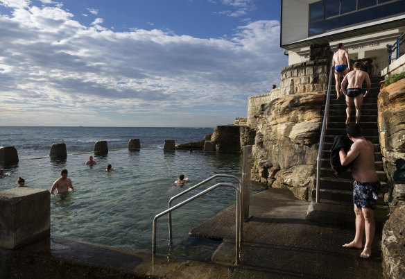Ross Jones Memorial Pool in Coogee with its distinctive castellated concrete.