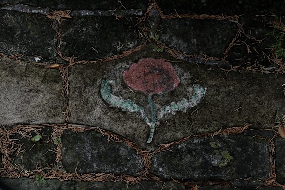 The alcohol and drug rehabilitation facilities of WHO (We Help Ourselves) within the confines of Callan Park in Roselle. The extensive gardens and areas are utilised by patients for their therapy and healing.