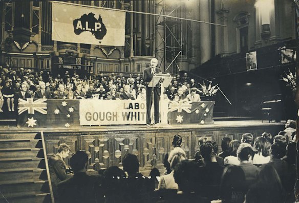 SMH OBITS.  691001. Mr Gough Whitlam at the Sydney Town Hall tonight, where he deliveresd the ALP Policy Speech. FAIRFAX LIBRARY.