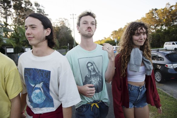 Schoolies from the Blue Mountains.
