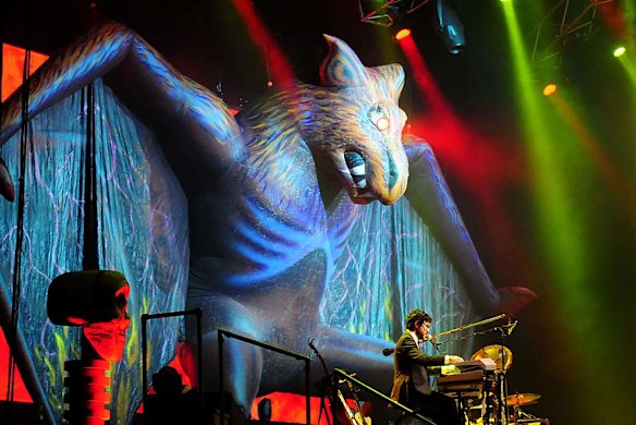 Meat Loaf performs at the Brisbane Entertainment Centre. Photo: Leigh Plover