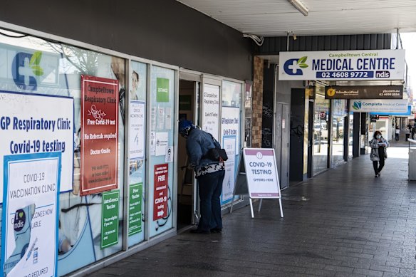 Campbelltown Medical Centre, COVID vaccinations and testing. Daily life in Campbelltown LGA during COVID lockdown.