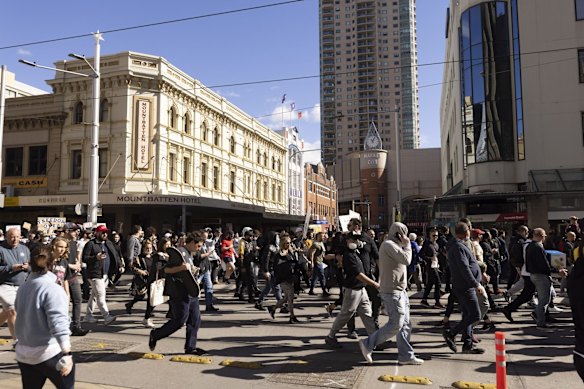 A large Anti-lockdown protest in Sydney 24 July, 2021. Photo: Brook Mitchell
