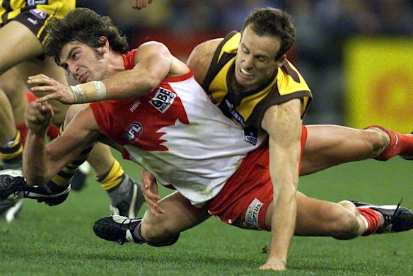 In the 2001 First Elimination Final at Colonial Stadium, Sydney led by 19 points at the first change, and five points at half-time, but the Hawks stormed away with a 55-point win, Shane Crawford, Tony Woods, Daniel Chick and John Barker their stars.