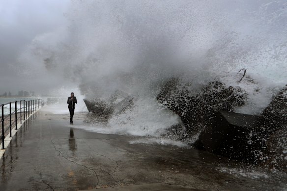 Waves crashing over the Wollongong Breakwall.