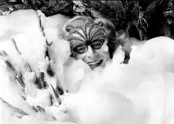 Dame Edna Everage, enjoying a spa bubble bath for his play at the Regent Theatre, An Evening's Intercourse with Barry Humphries in 1981. 