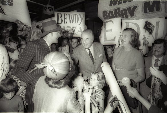 The Prime Minister, Mr Whitlam stars as himself in a scene being shot at Sydney Airport today for the next Bazza McKenzie film "Bazza Holds His Own", Mascot, 20 April 1974.