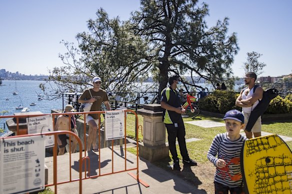 A warm Spring day at Murray Rose Pool (aka Redleaf pool), during Sydney's COVID lockdown.