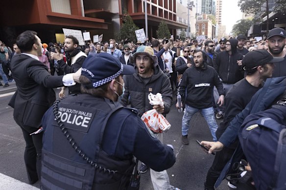 Sydney anti-lockdown protest.