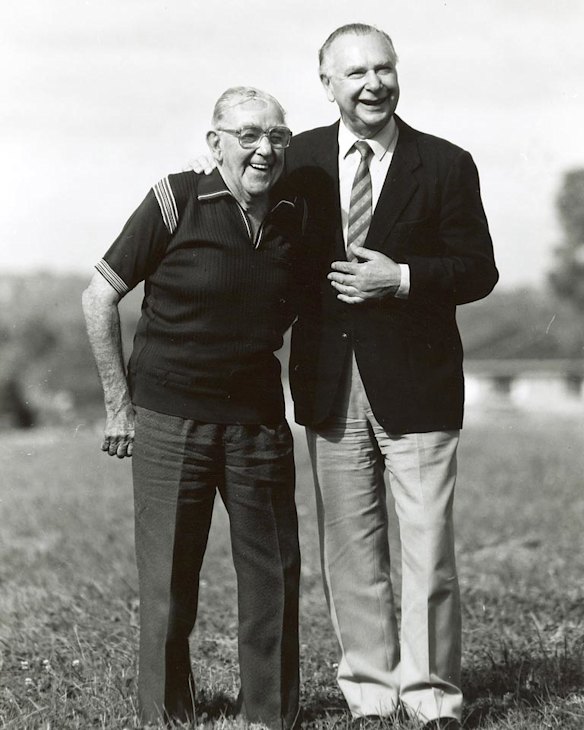 Multi-club legend Tommy Lahiff with former co-commentator Harry Beitzel in 1993. Lahiff played six games with South Melbourne in 1942, and 19 with Hawthorn in the following three years. He also coached both clubs.