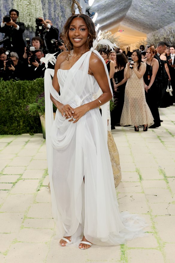 Ayo Edebiri in Chanel.