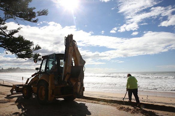 The clean up has begun on Manly Beach.