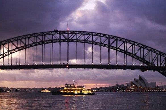 Dawn over Sydney Harbour from Blues Point.