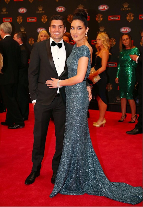 Leigh Montagna of St Kilda and Erinn Montagna pose on the red carpet ahead of the 2016 AFL Brownlow Medal count at Crown Palladium on September 26, 2016 in Melbourne, Australia.