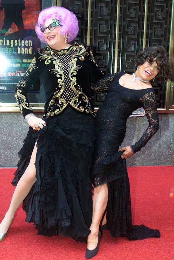 Entertainers Dame Edna and Ertha Kitt pose as they arrive for The American Theatre Wing's 2000 Tony Awards, at New York's Radio City Music Hall, June 4, 2000.