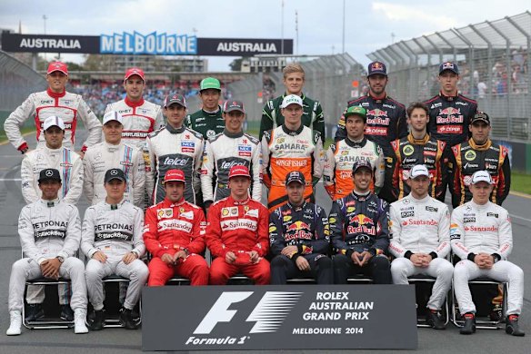 Drivers photo before the race.