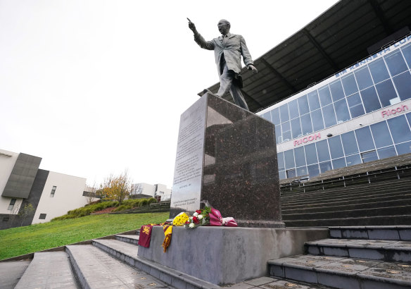 The statue of John Kennedy snr at Hawthorn's Waverley headquarters.