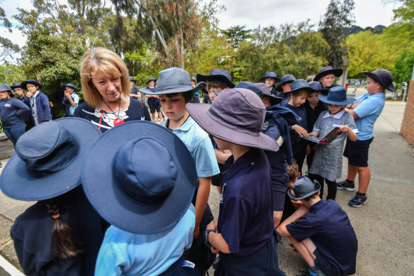 Woodend Primary School principal Diana Ellis says people are "loving this idea of getting your gumboots on and free-ranging."