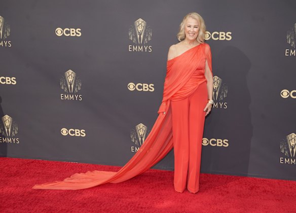 Catherine O'Hara arrives at the 73rd Primetime Emmy Awards.