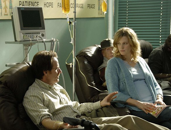 The gentler Walter White getting chemotherapy treatment, with his worried wife Skyler (Anna Gunn), during first season.