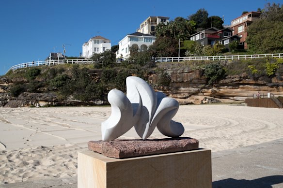 Sollai Cartwright's work, 'Bird in Flight' at Sculpture by the Sea, on Tamarama Beach in Sydney. 