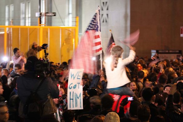 Spontaneous crowds gather at the World Trade Centre.