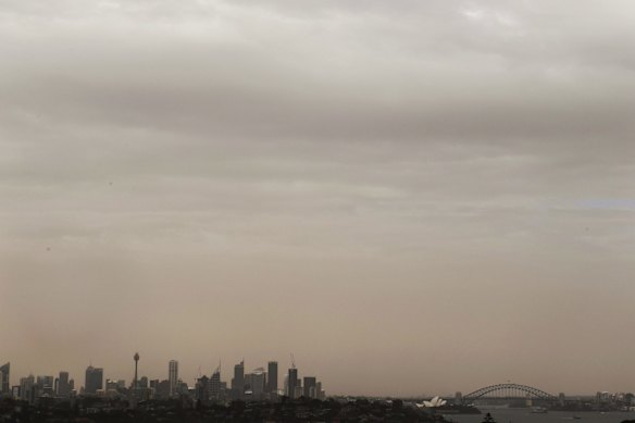 Light dust haze over Sydney after a front moved through.

