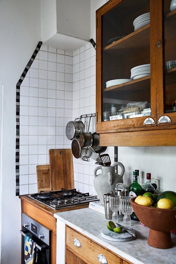 There’s not a lot of changes one can make to a kitchen space in a rental property. Coffey suggests keeping it well organised and choosing kitchenware thoughtfully.