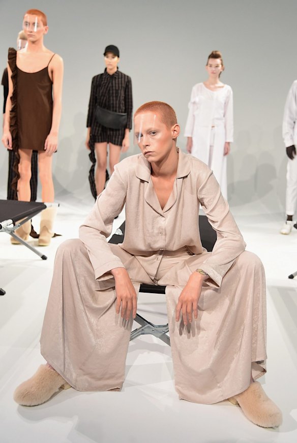 Perhaps a nod to the late Bowie's Life on Mars, the Collina Strada  "Terraform Mars" drew from a Stephen Hawkins quote claiming that there's only a 1,000 years left on Earth as a habitable planet. Designer Hillary Taymour's used the show to fight against those believing climate change is a "hoax" saying that we are all heading to Mars if we continue to act in the same manner towards the environment.