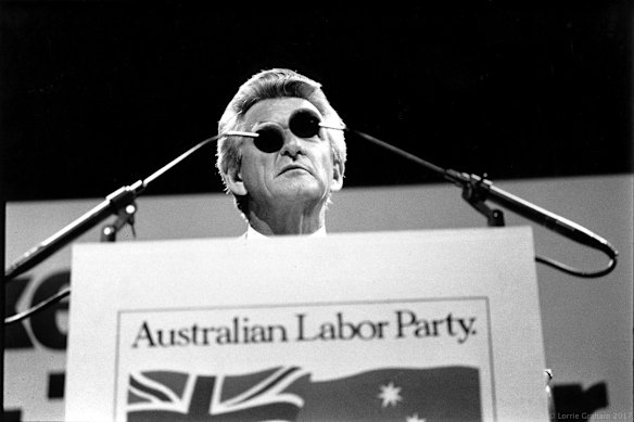 Bob Hawke launches the ALPs Federal Campaign at the Sydney Opera House during 1983.