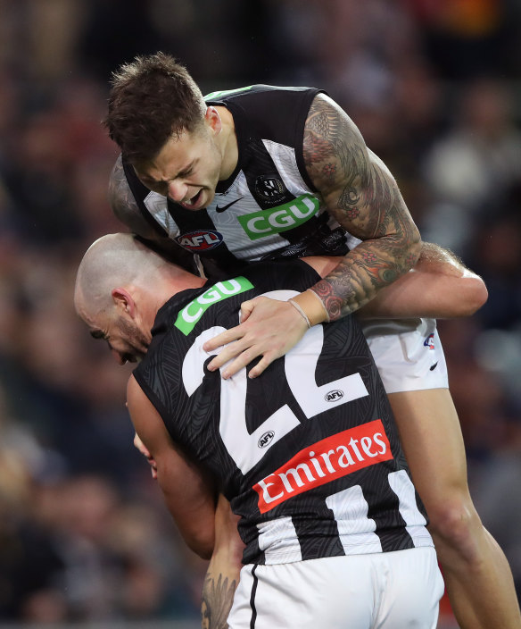 Got your back: Jamie Elliott’s return pleased his teammates.