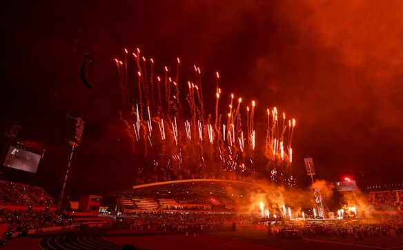  Fireworks to end a big closing ceremony.