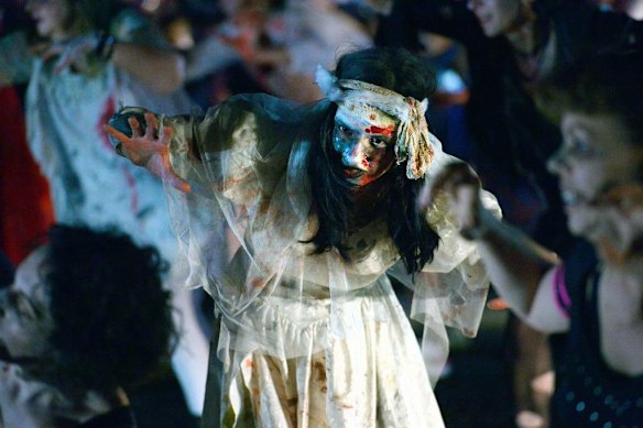 Thriller 30th Anniversary Zombie Dance