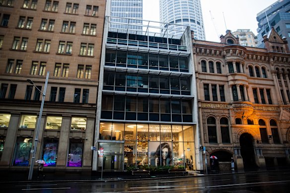 Liner House, 13-15 Bridge Street, Sydney.
