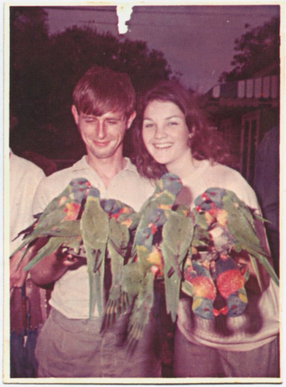 Pauline Hanson with Walter Zagorski at the Currumbin Bird Sanctuary in 1970. 